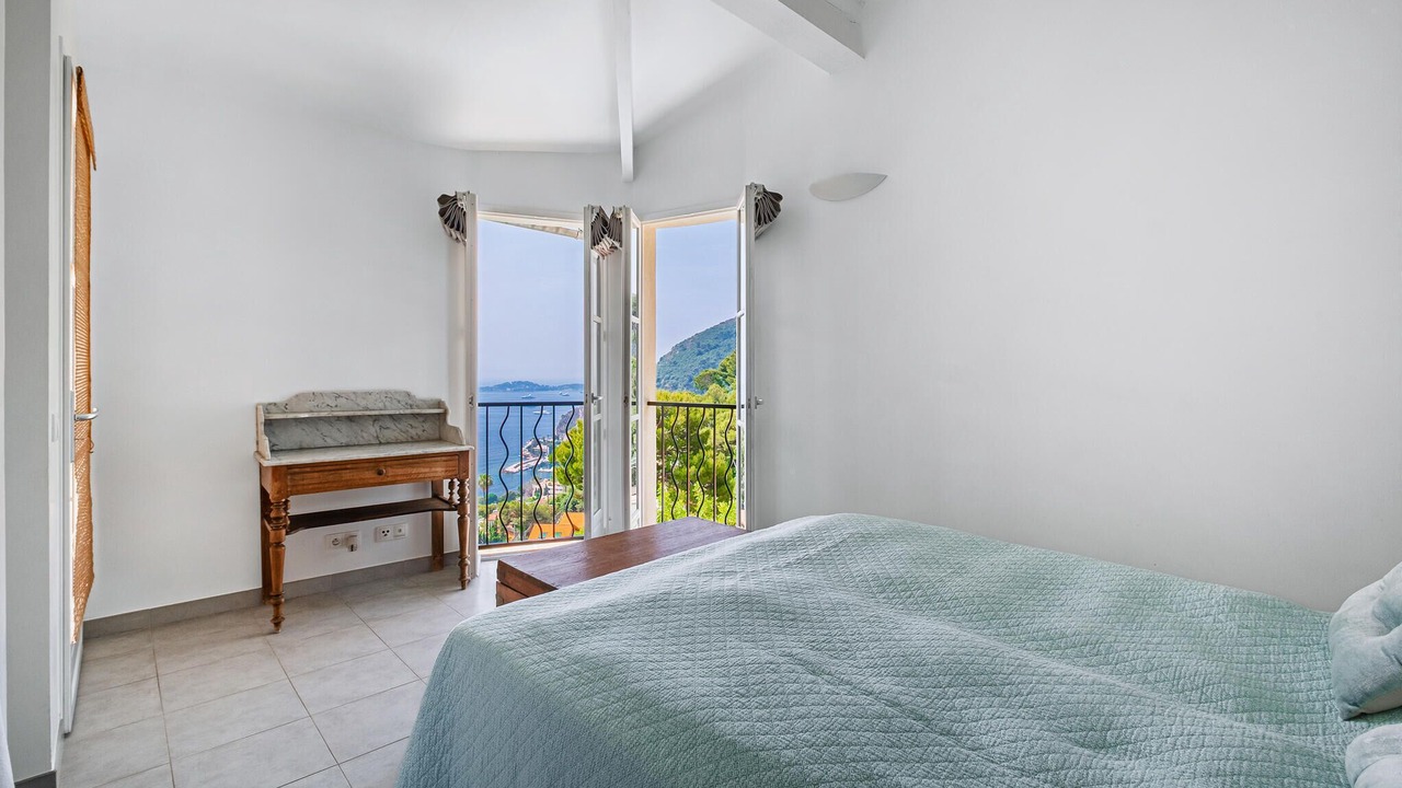 Photo of Others in Eze