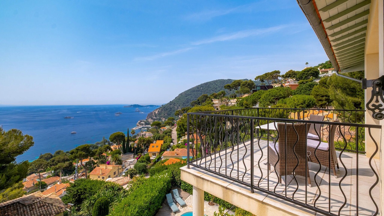 Photo of Others in Eze