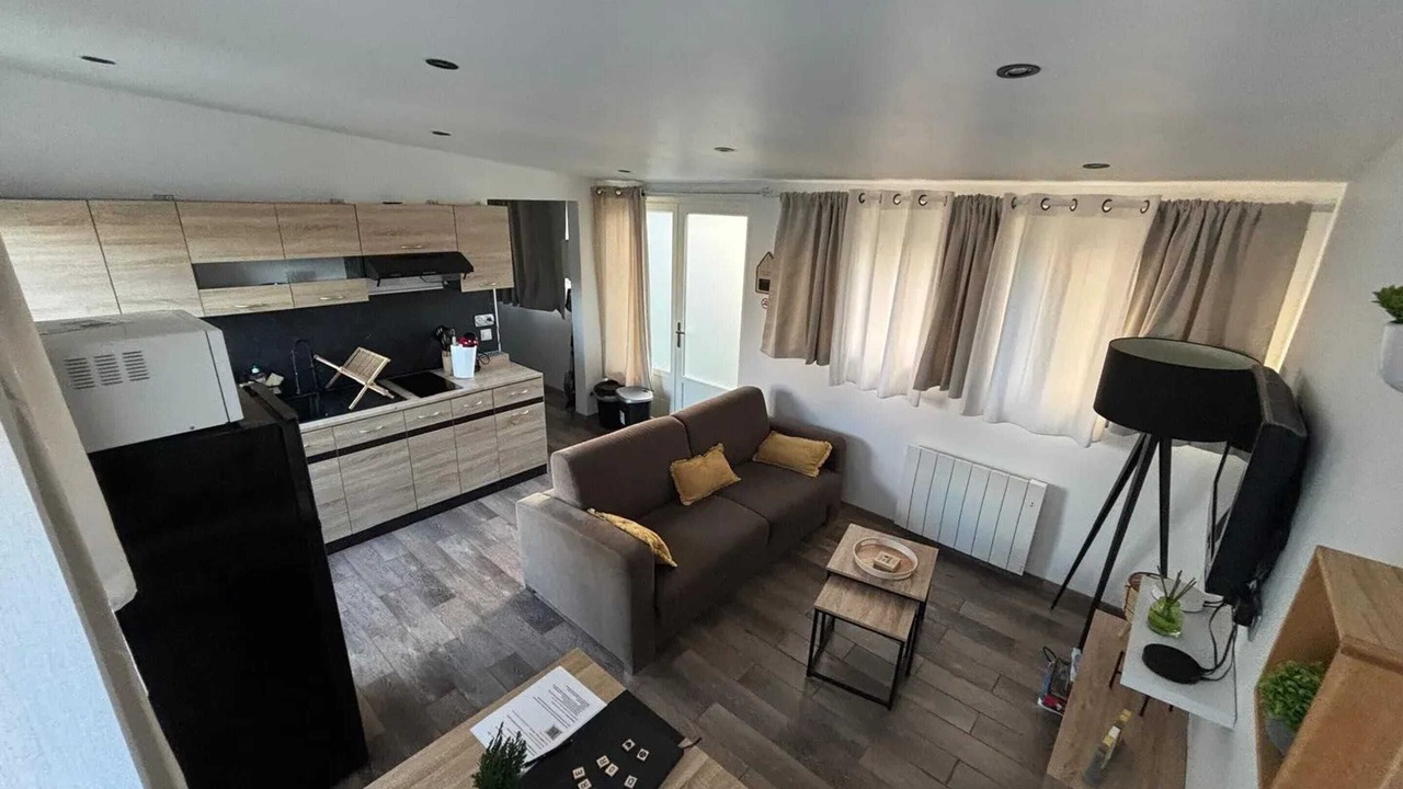 Photo of Livingroom in Saint-Andre-les-Vergers
