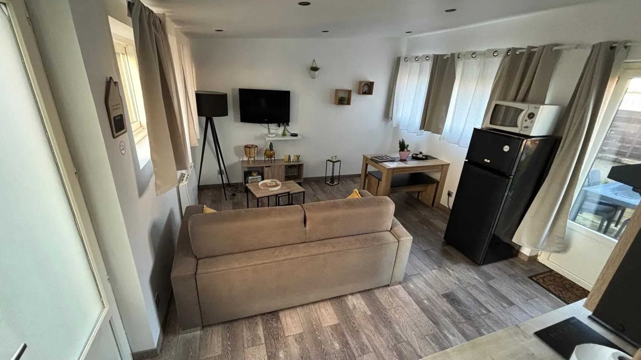 Photo of Livingroom in Saint-Andre-les-Vergers