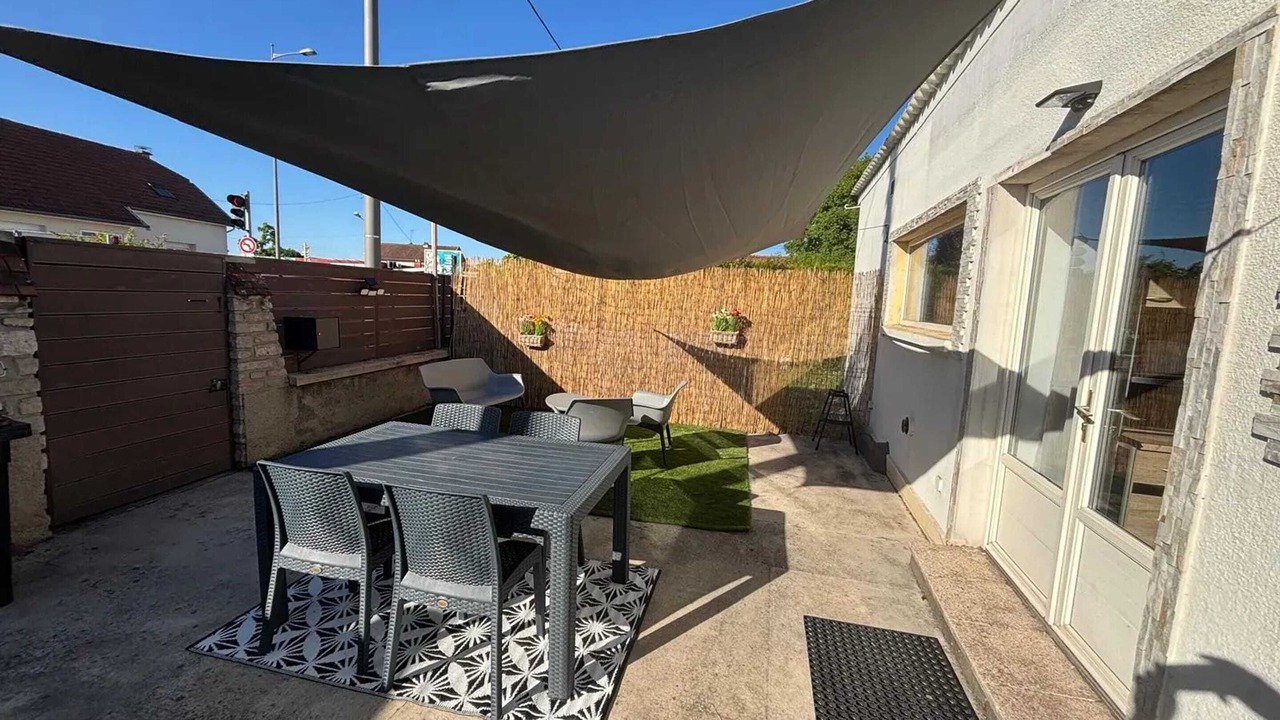 Photo of Outdoor in Saint-Andre-les-Vergers