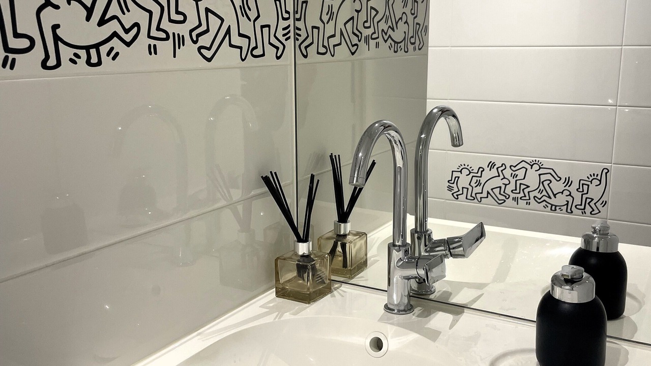 Photo of Bathroom in Sault-Saint-Remy