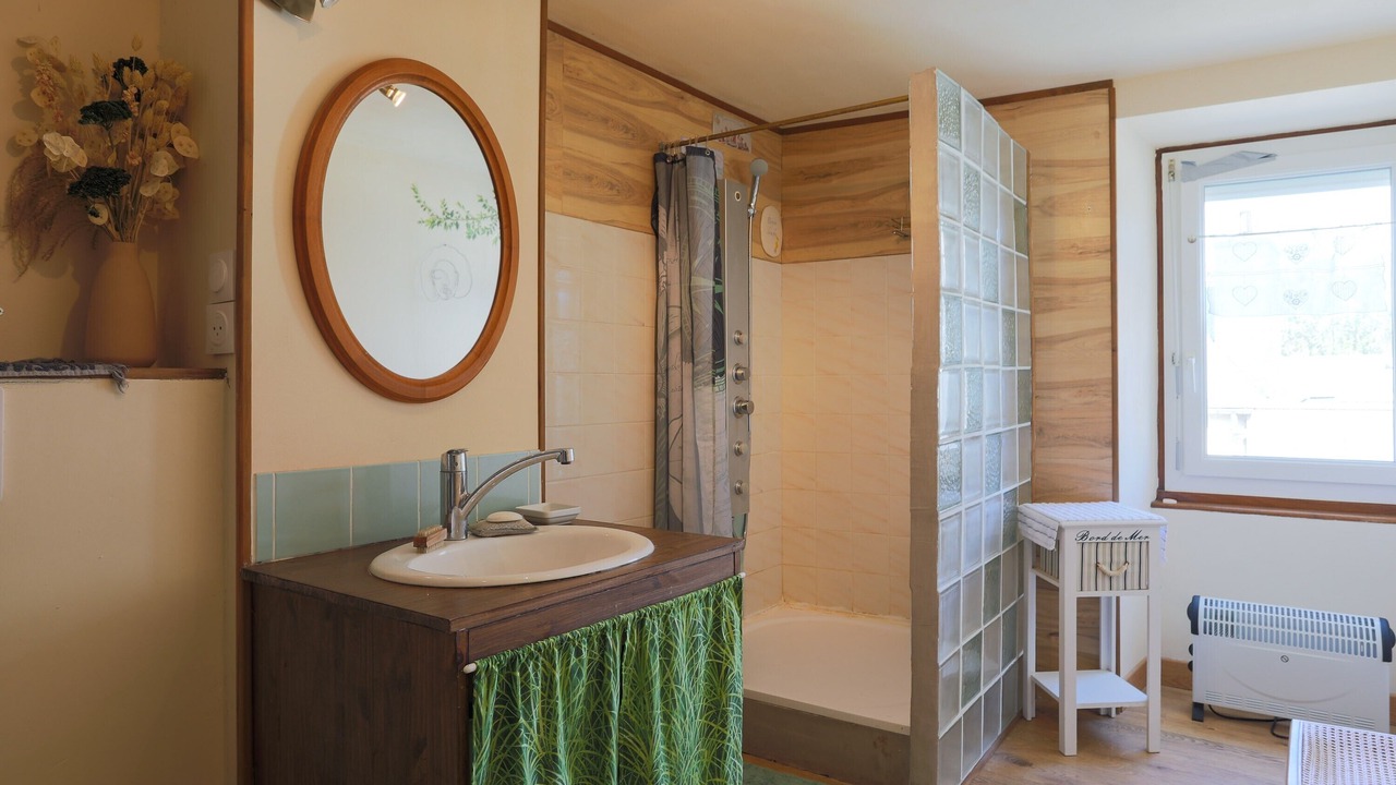 Photo of Bathroom in Le Merzer