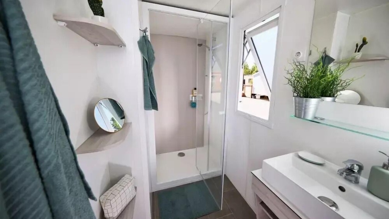 Photo of Bathroom in Seillac
