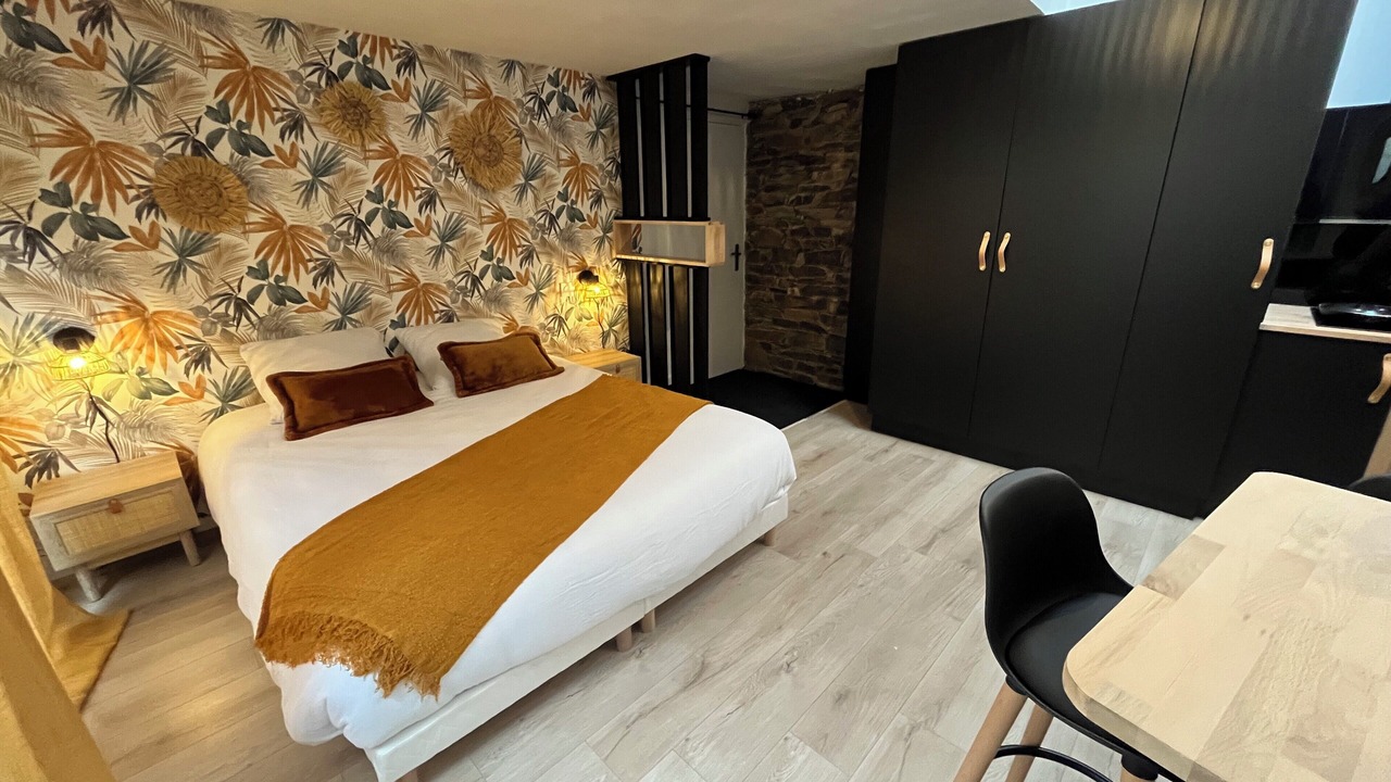 Photo of Bedroom in Lannion