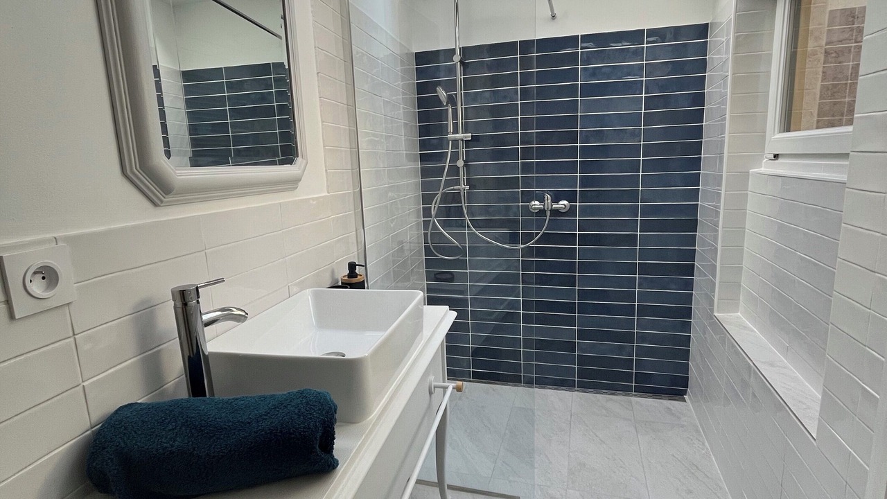 Photo of Bathroom in Lannion