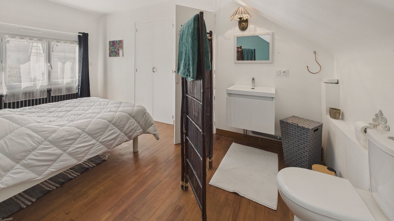 Photo of Bedroom in Pont-Aven