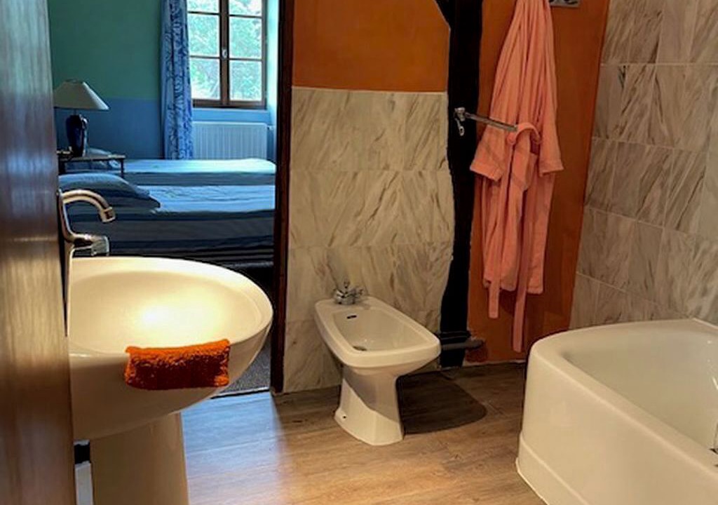 Photo of Bathroom in Plaisance