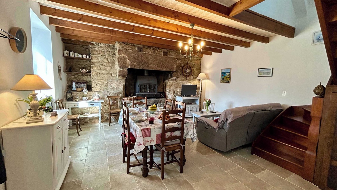 Photo of Livingroom in Tredrez-Locquemeau