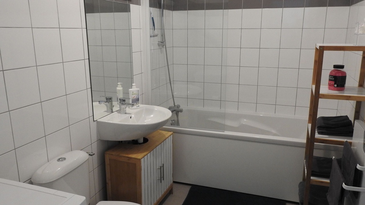 Photo of Bathroom in Vouecourt