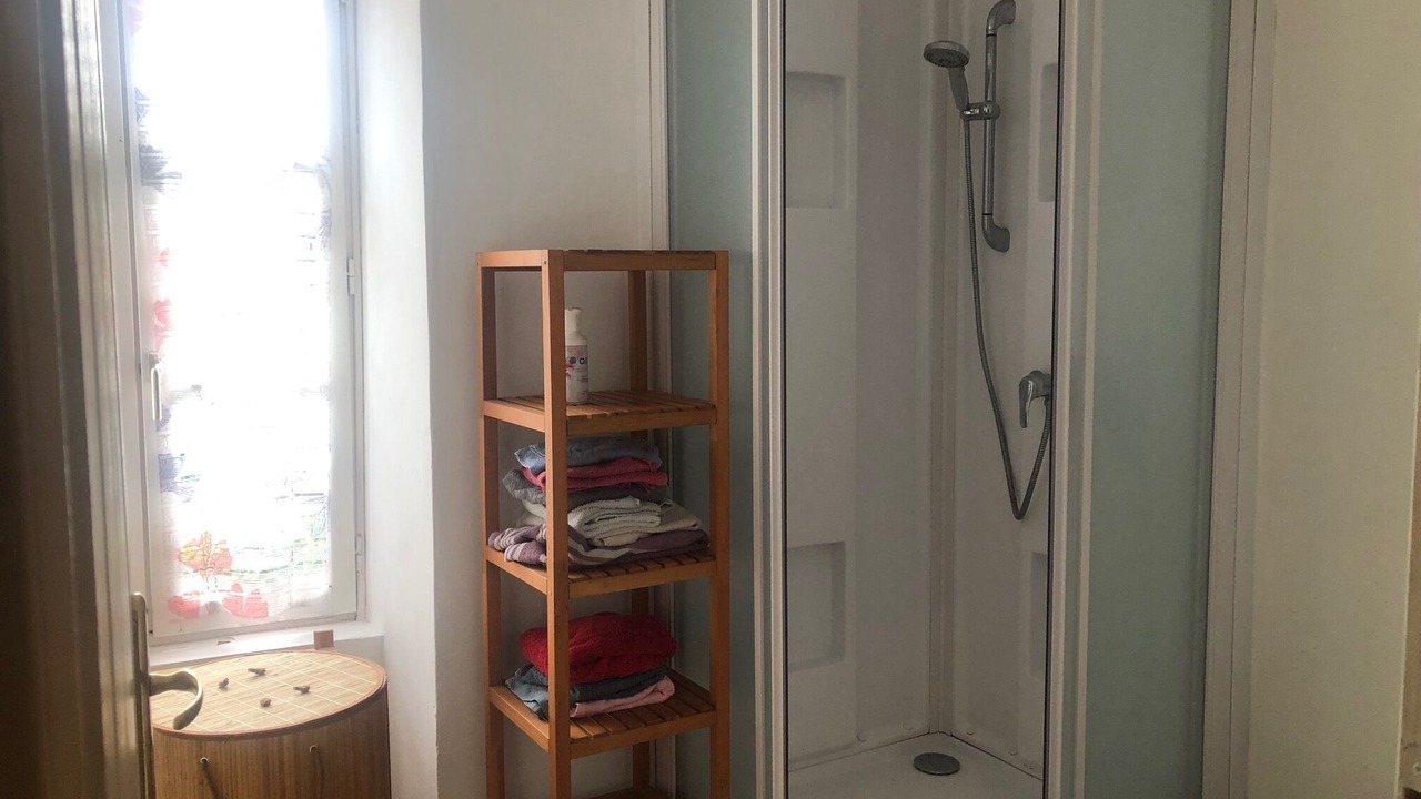 Photo of Bathroom in Lanmeur