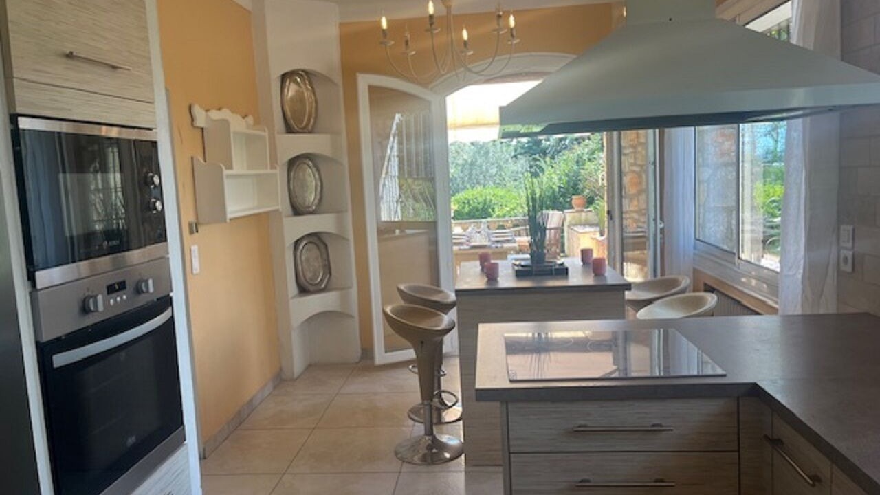 Photo of Kitchen in Le Plan-de-Grasse