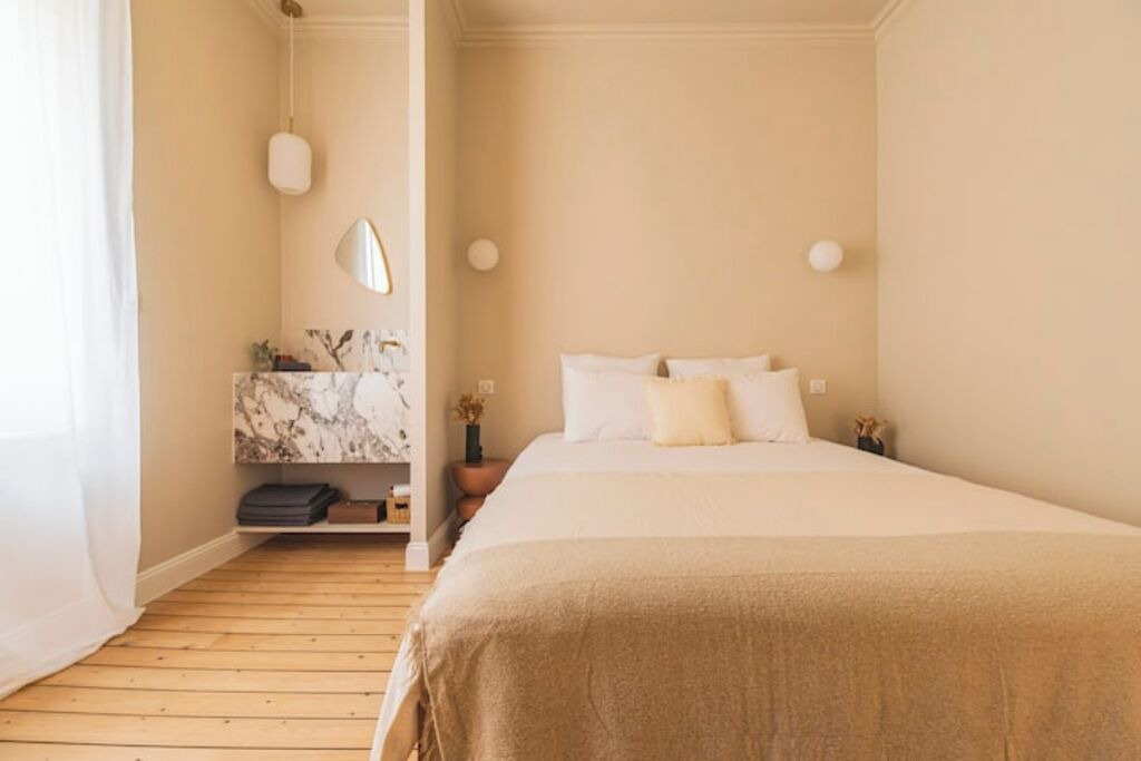 Photo of Bedroom in Reims City Centre
