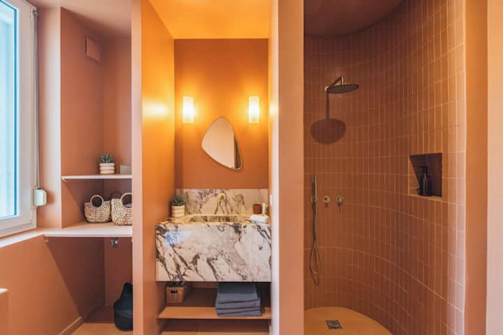 Photo of Bathroom in Reims City Centre