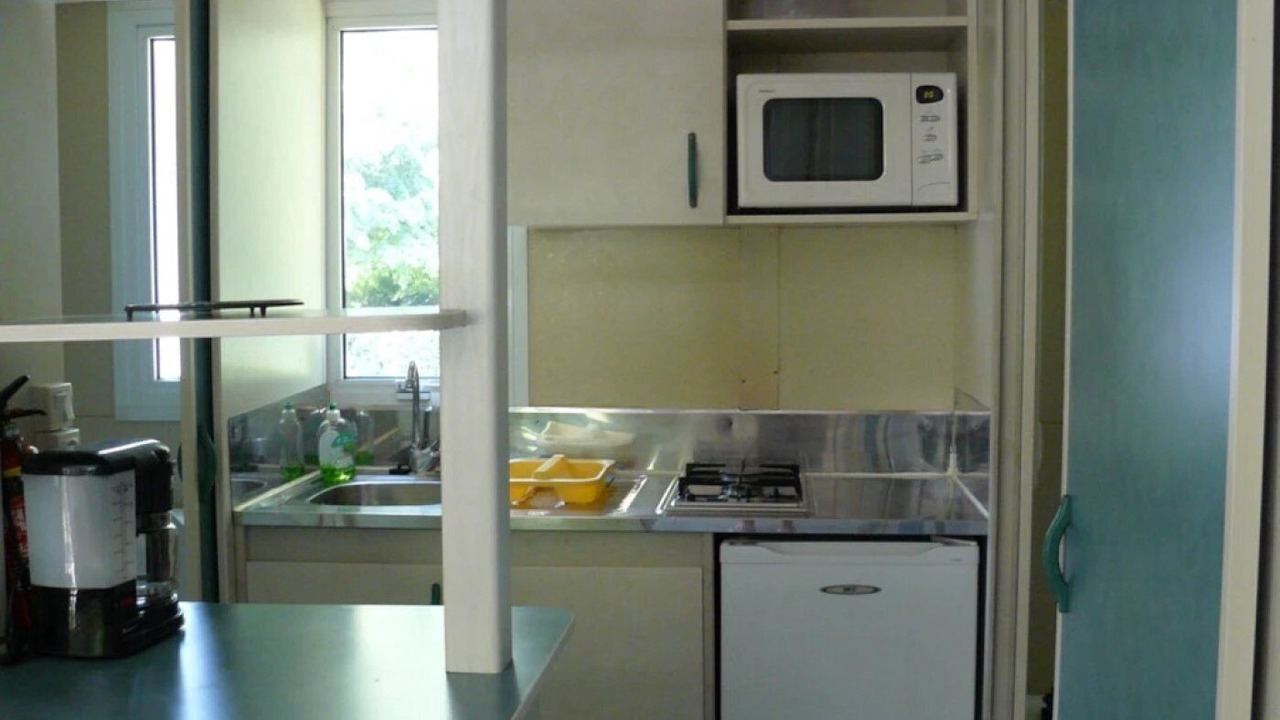 Photo of Kitchen in Louvie Juzon