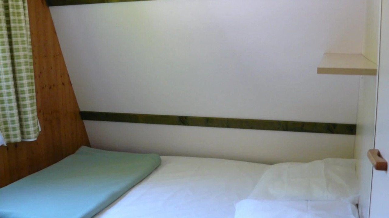 Photo of Bedroom in Louvie Juzon