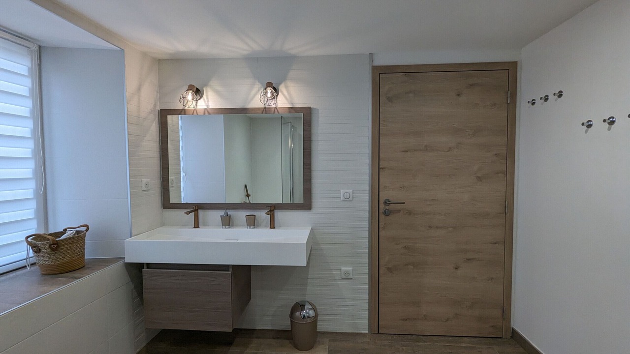 Photo of Bathroom in Spincourt