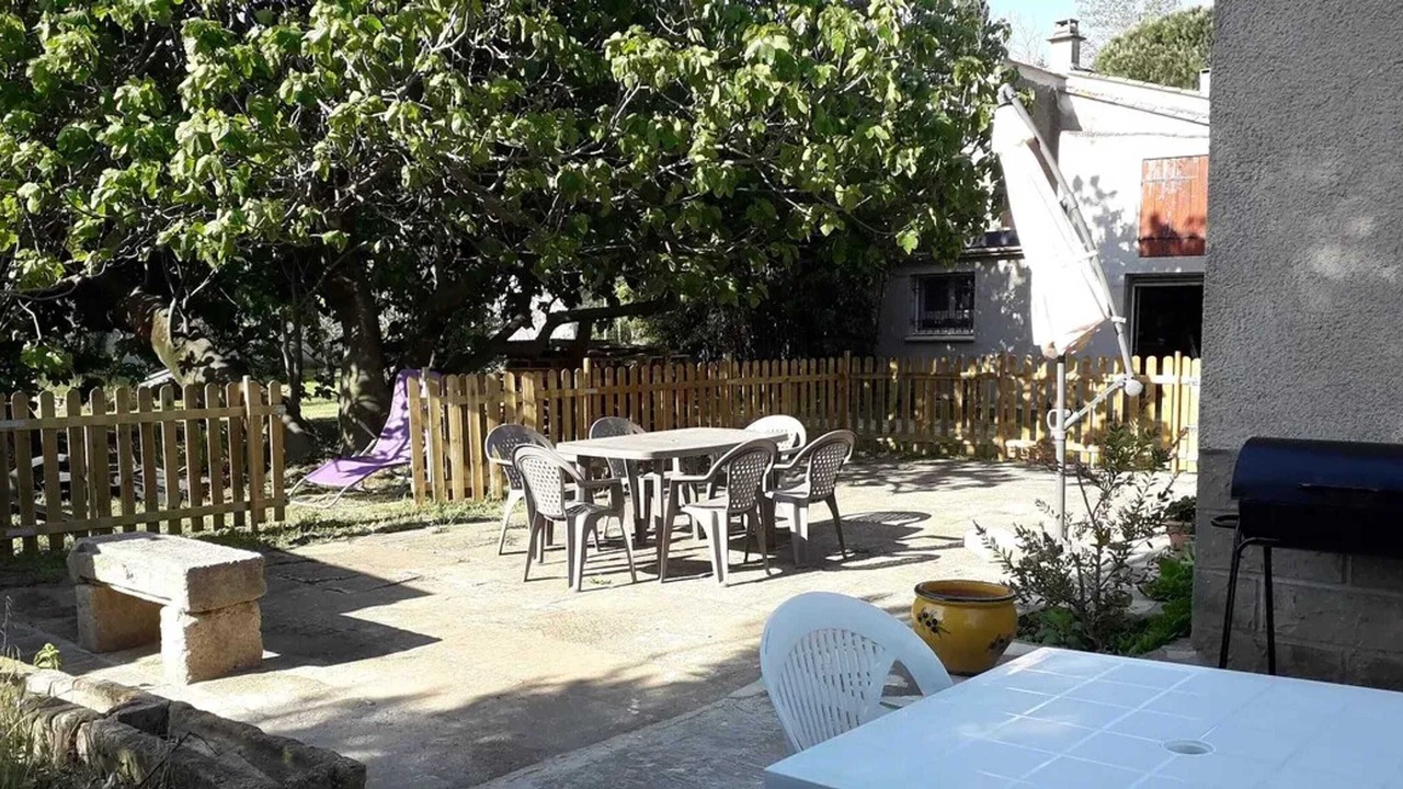 Photo of Outdoor in Meynes