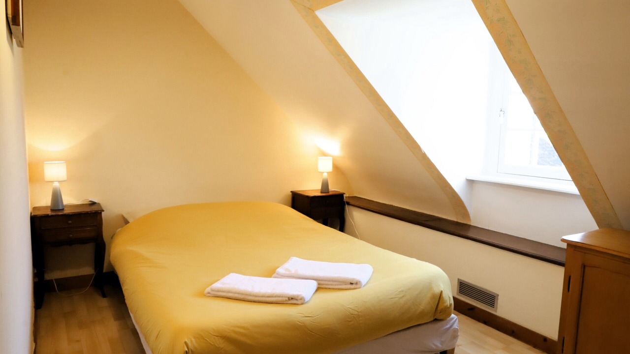 Photo of Bedroom in Tregon