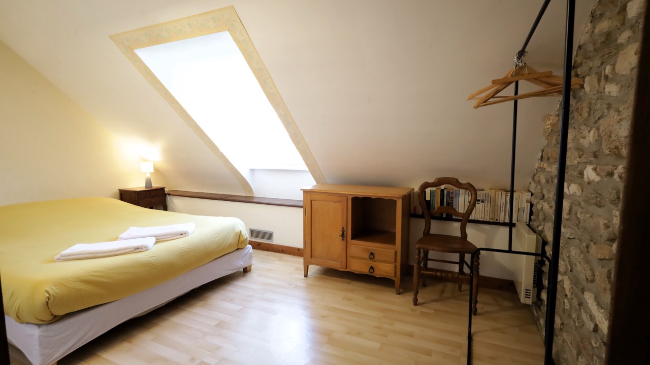 Photo of Bedroom in Tregon