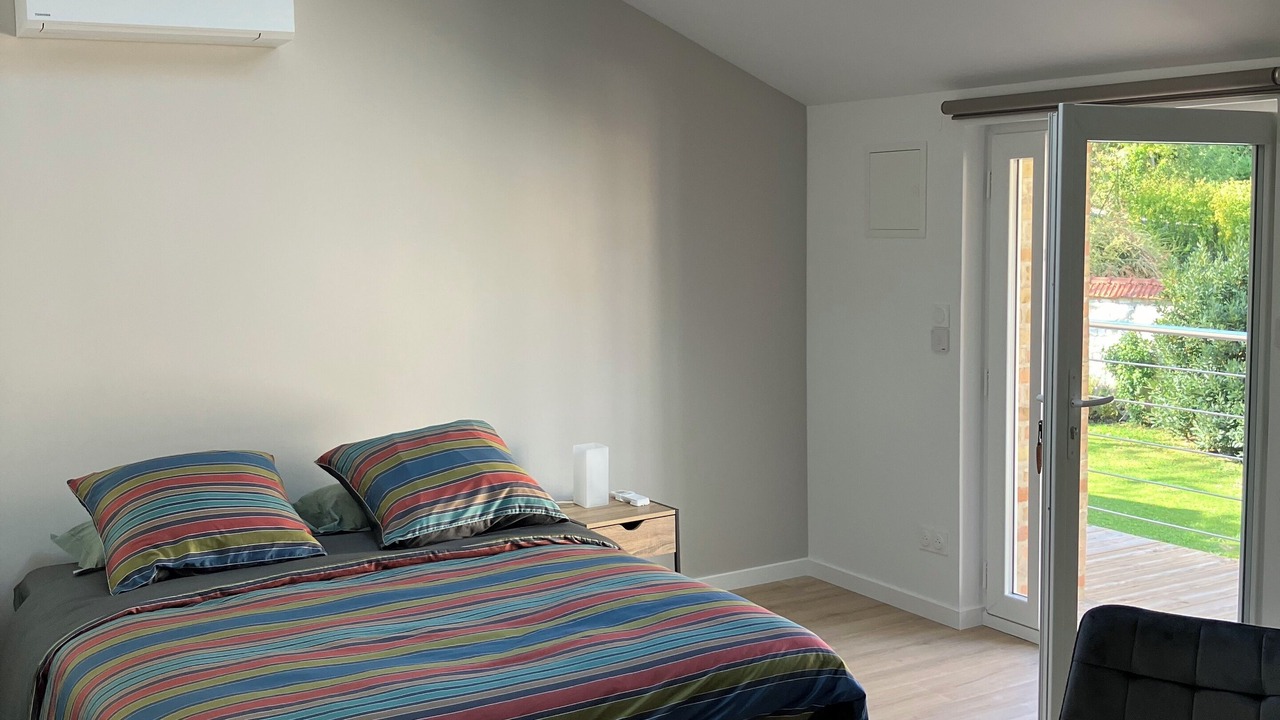 Photo of Bedroom in Nogent-l'Abbesse