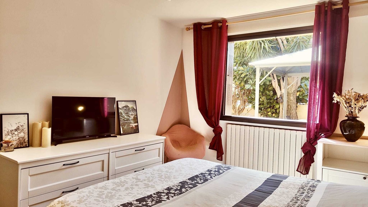 Photo of Bedroom in Figarella