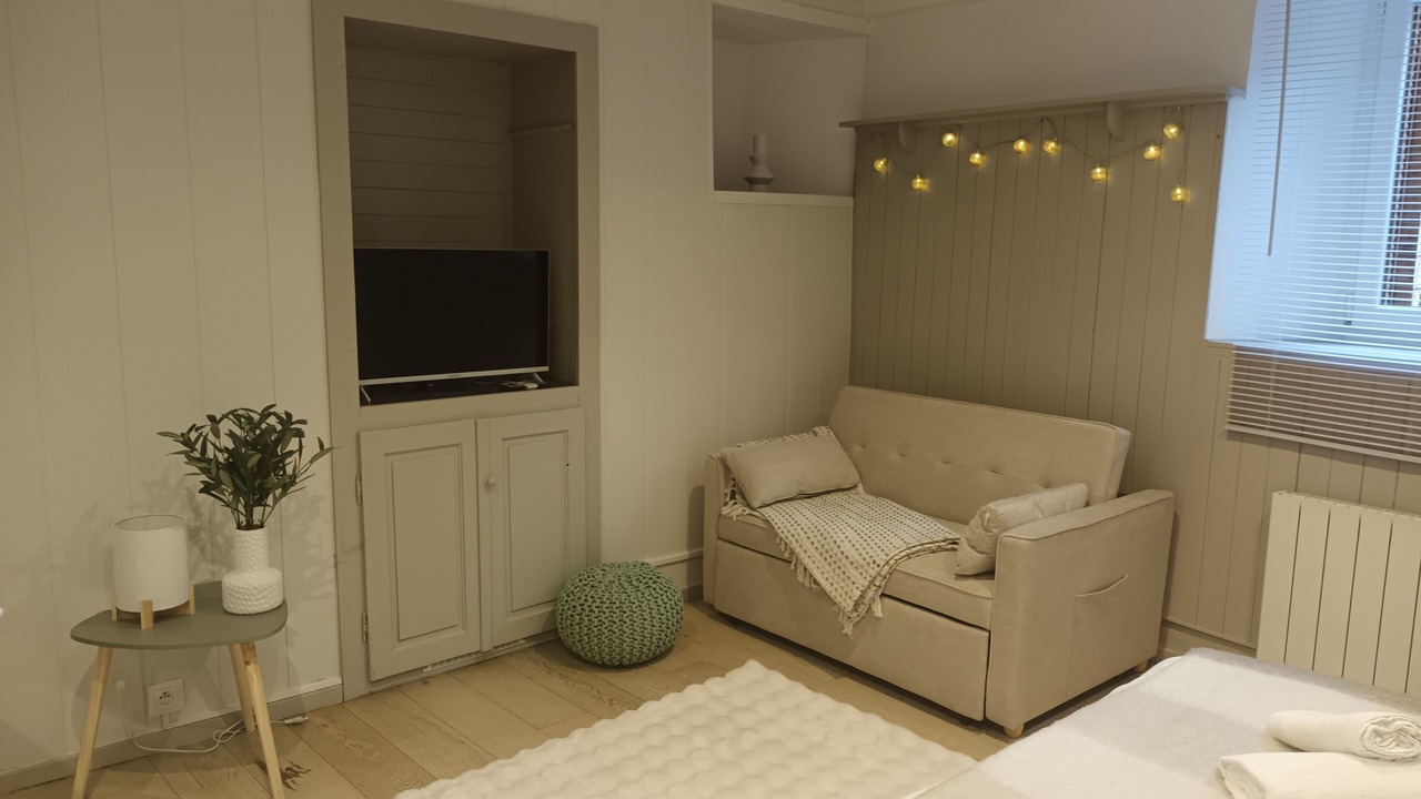Photo of Livingroom in Giez