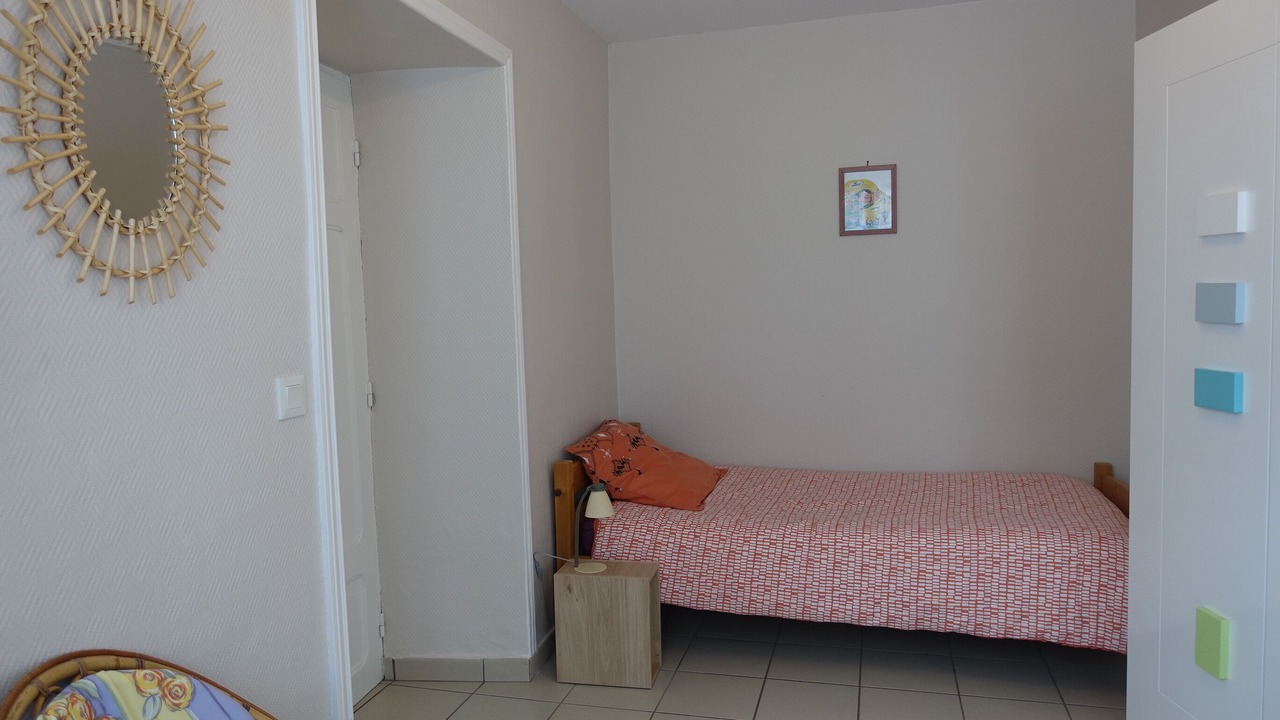 Photo of Bedroom in Lannion