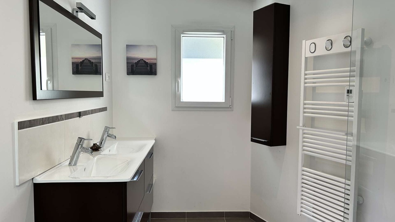 Photo of Bathroom in Frehel