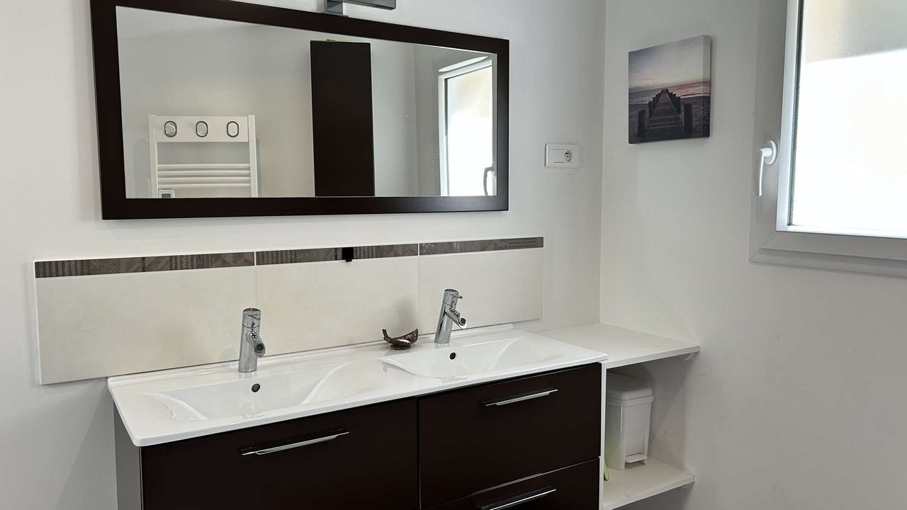 Photo of Bathroom in Frehel