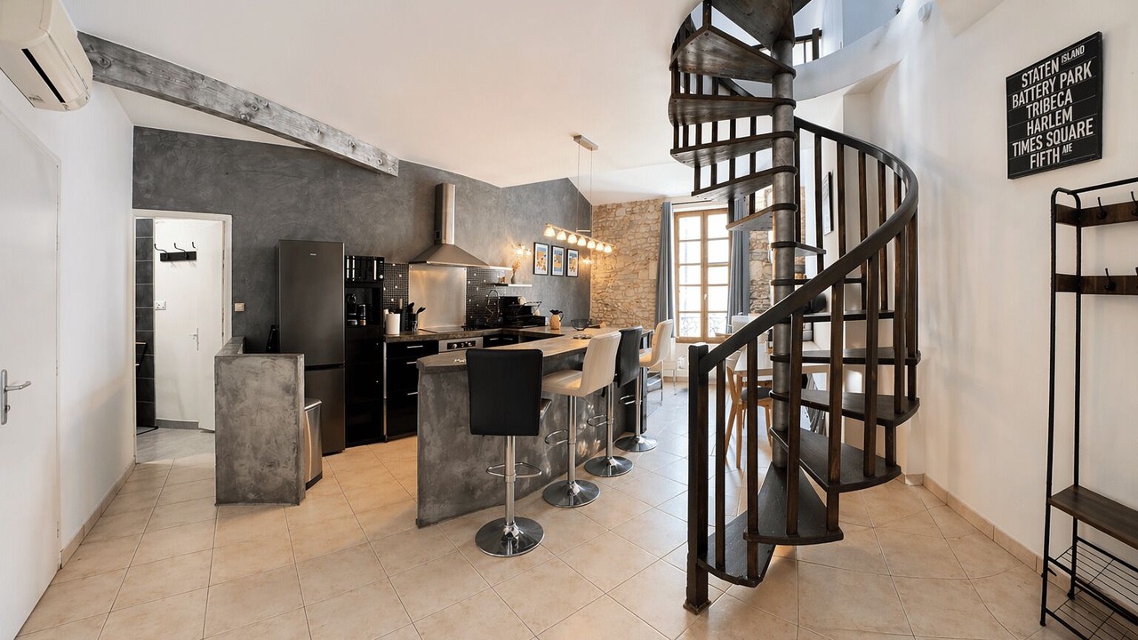Photo of Kitchen in Quartier Administrations