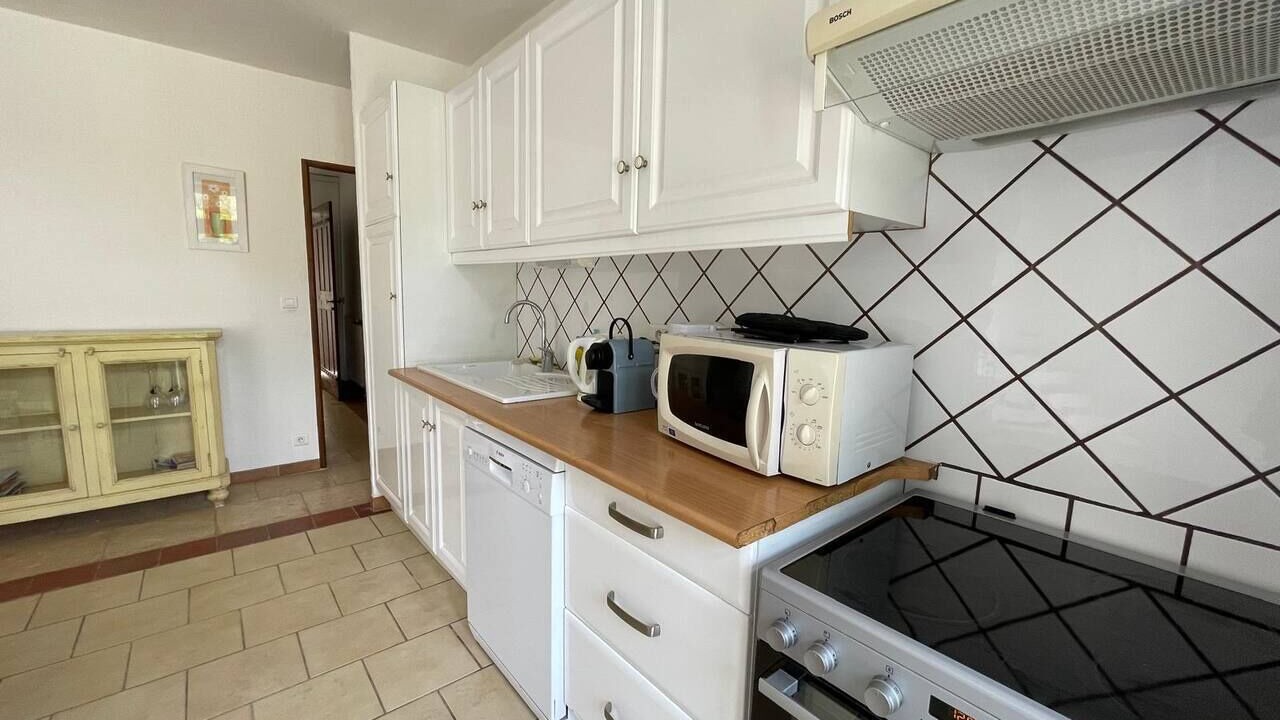 Photo of Kitchen in Saumane-de-Vaucluse