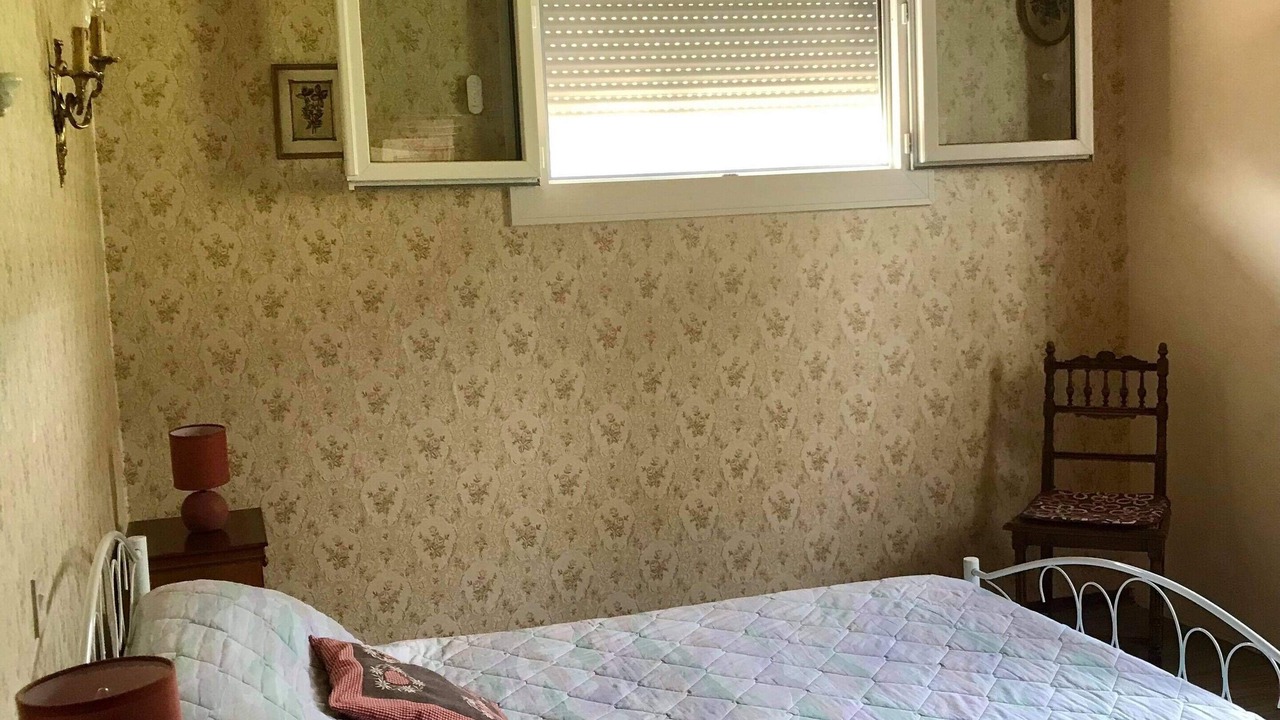 Photo of Bedroom in Esbareich