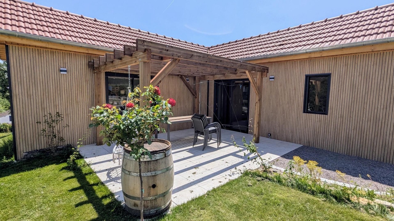 Photo of Patio Balcony in Arsonval