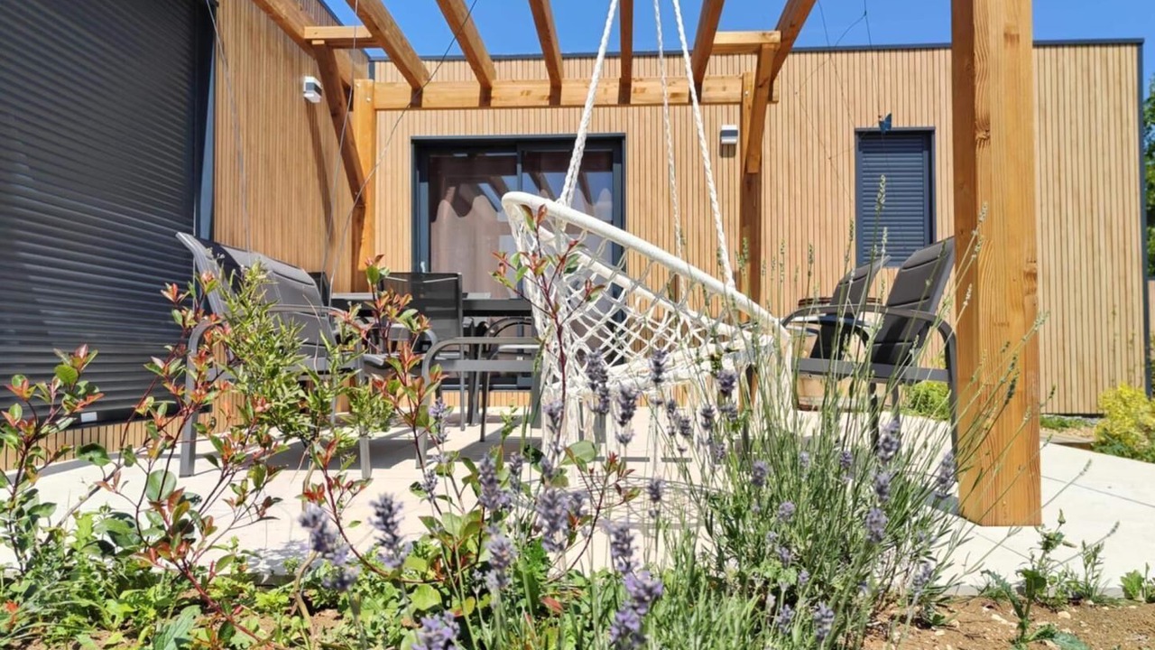 Photo of Patio Balcony in Arsonval