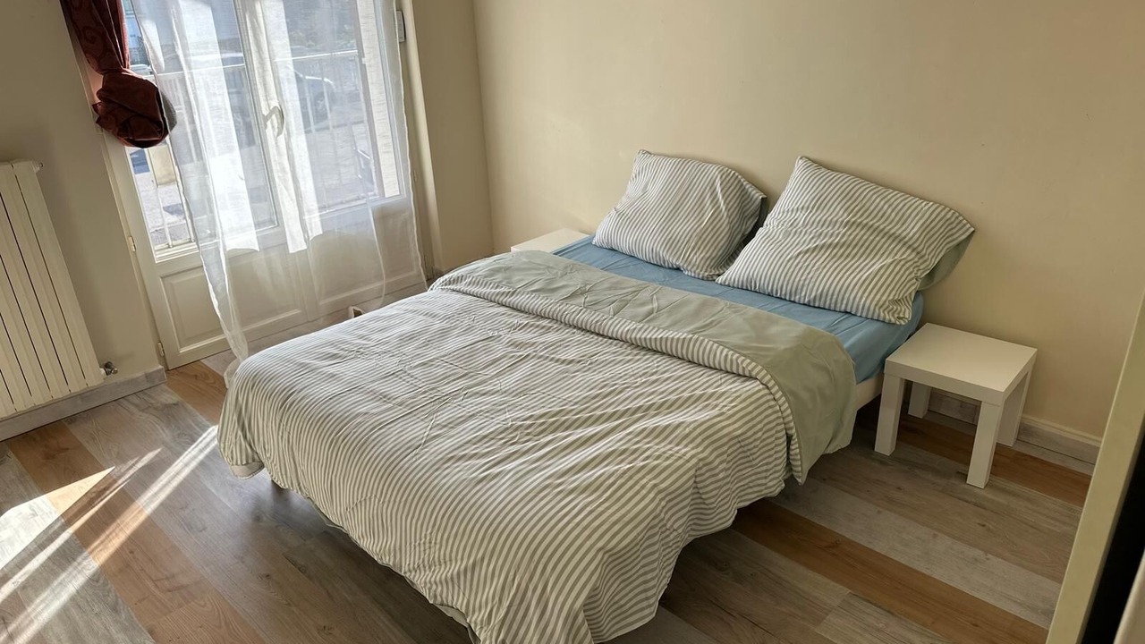 Photo of Bedroom in Vendeuvre-sur-Barse