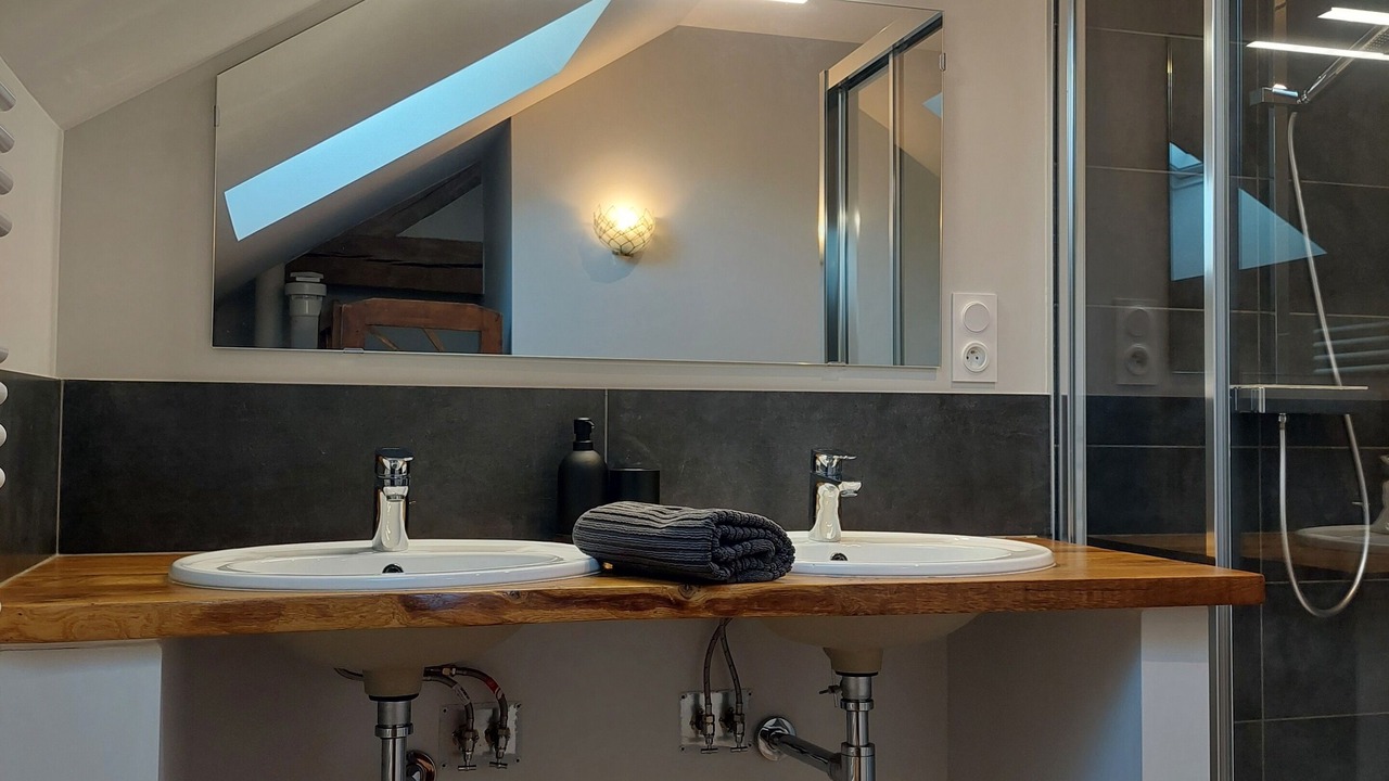 Photo of Bathroom in Piney