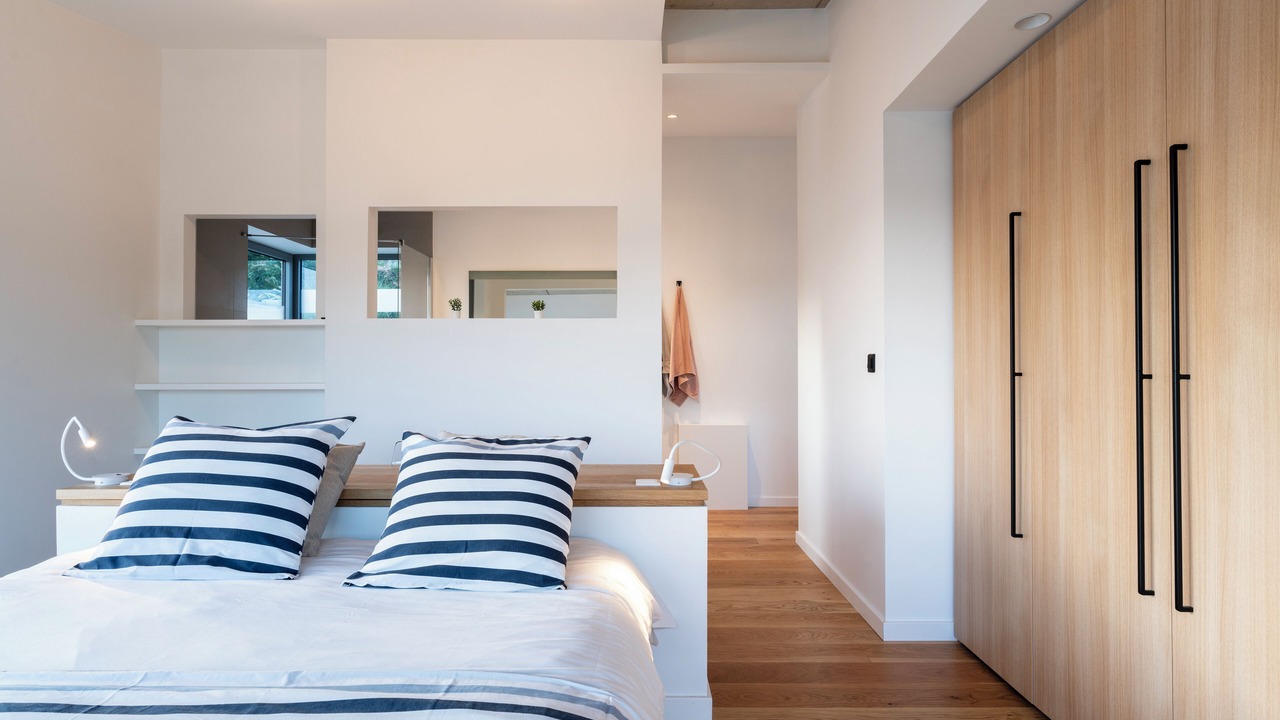 Photo of Bedroom in Saint-Michel-en-Greve