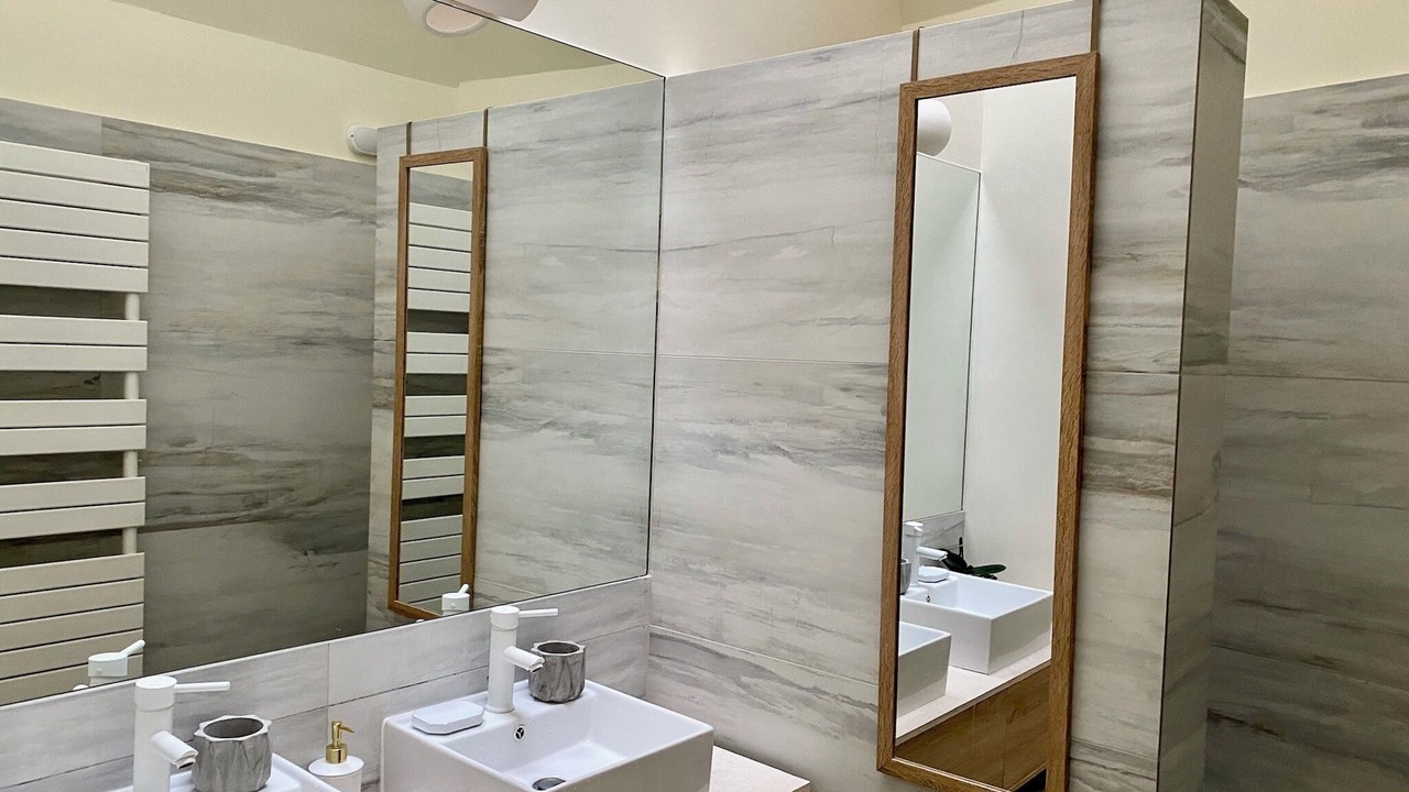 Photo of Bathroom in Les Iles