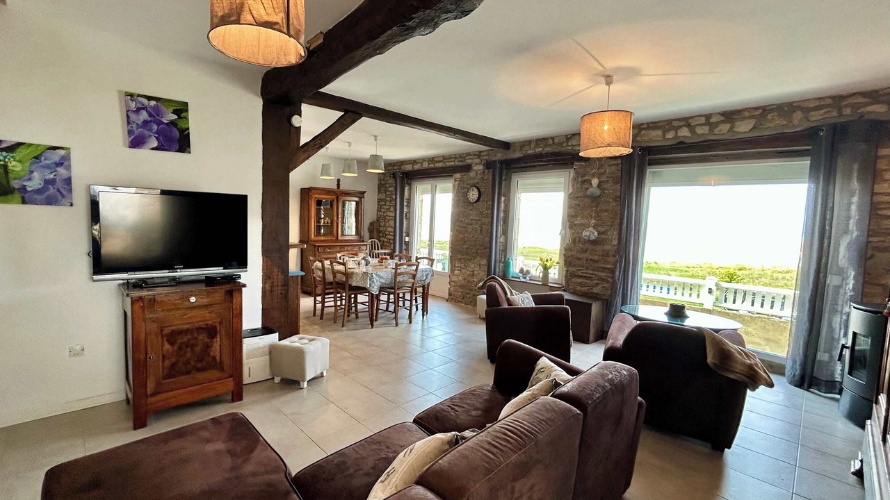 Photo of Livingroom in Saint-Michel-en-Greve