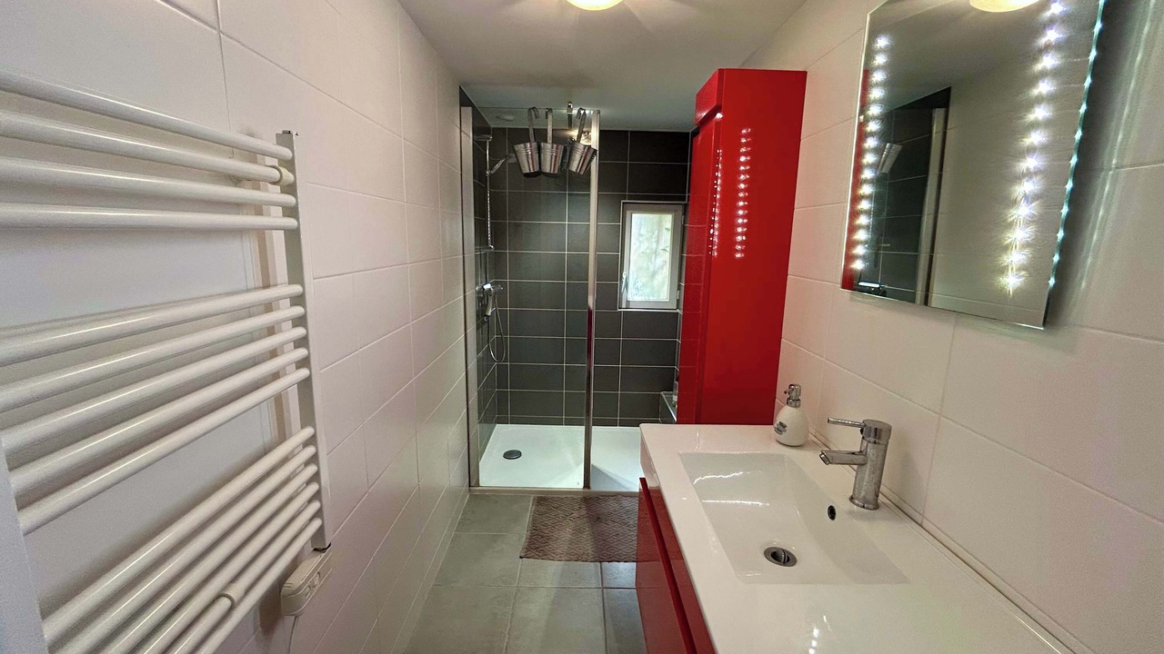 Photo of Bathroom in Saint-Michel-en-Greve