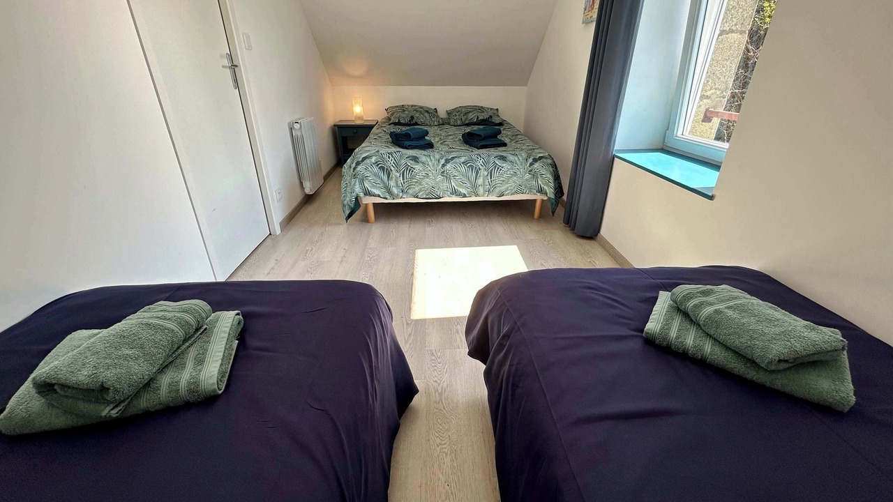 Photo of Bedroom in Saint-Michel-en-Greve