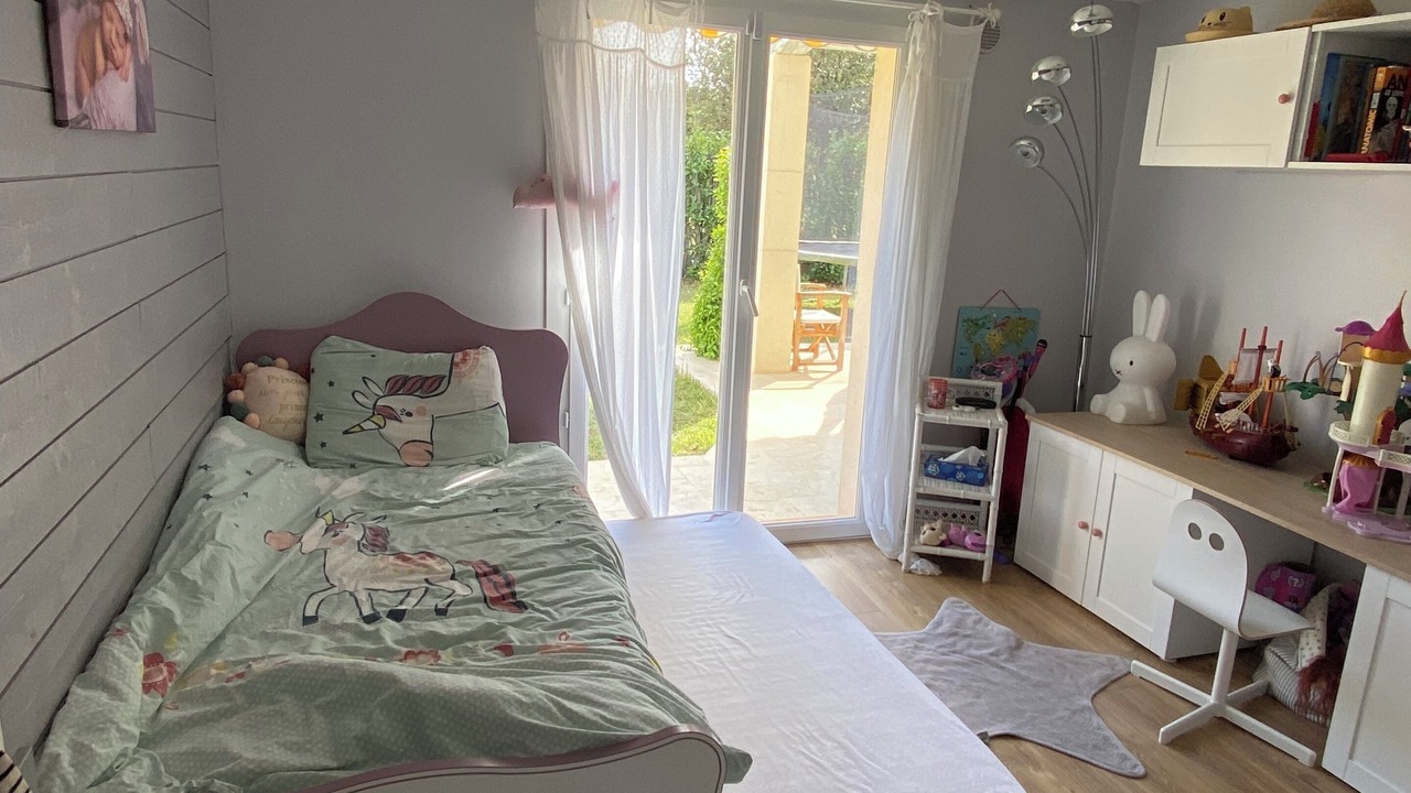 Photo of Bedroom in Biot