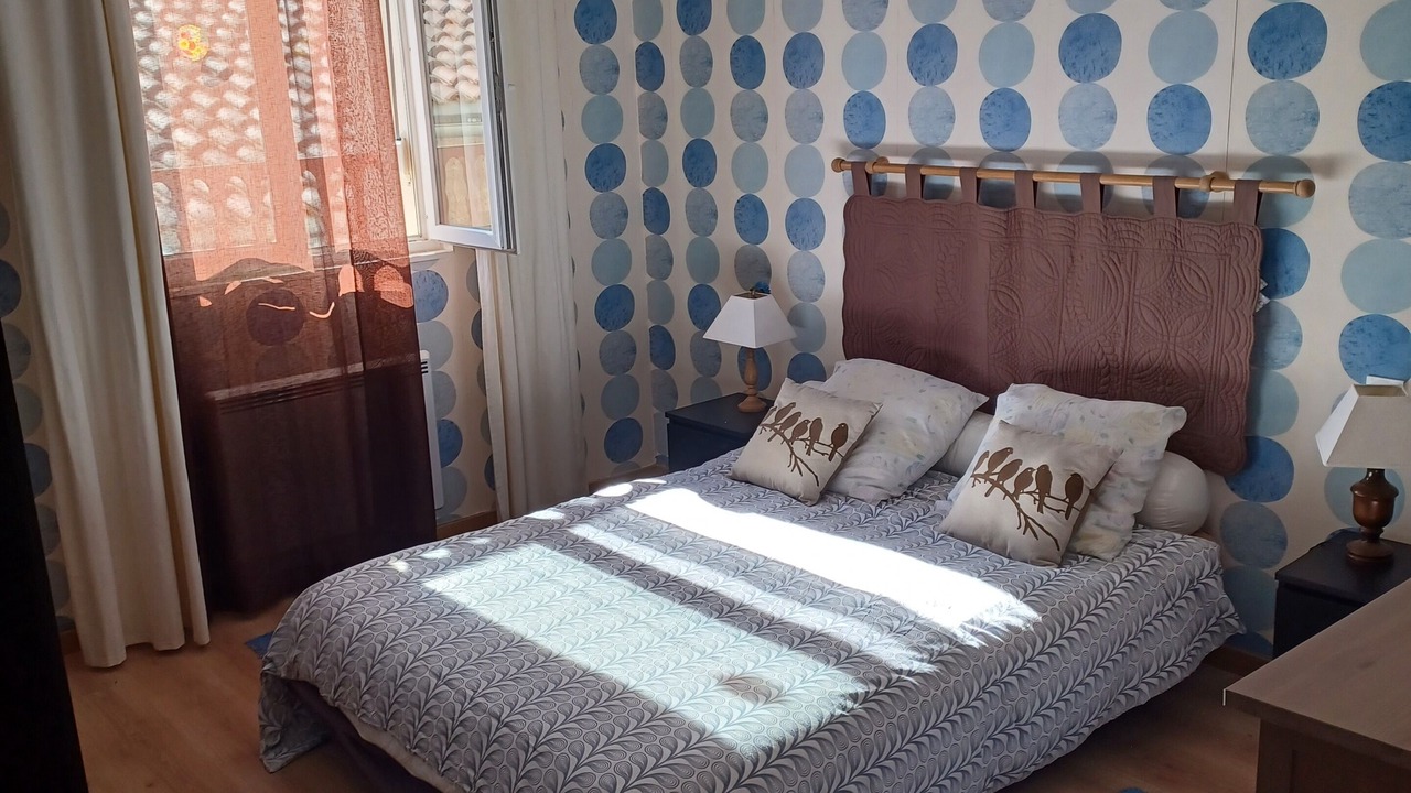 Photo of Bedroom in Sost