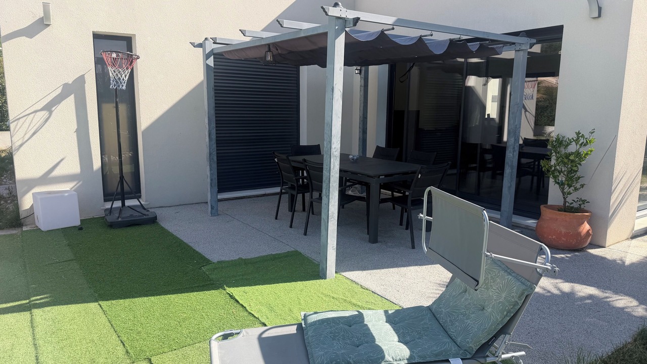 Photo of Outdoor in Rochefort-du-Gard