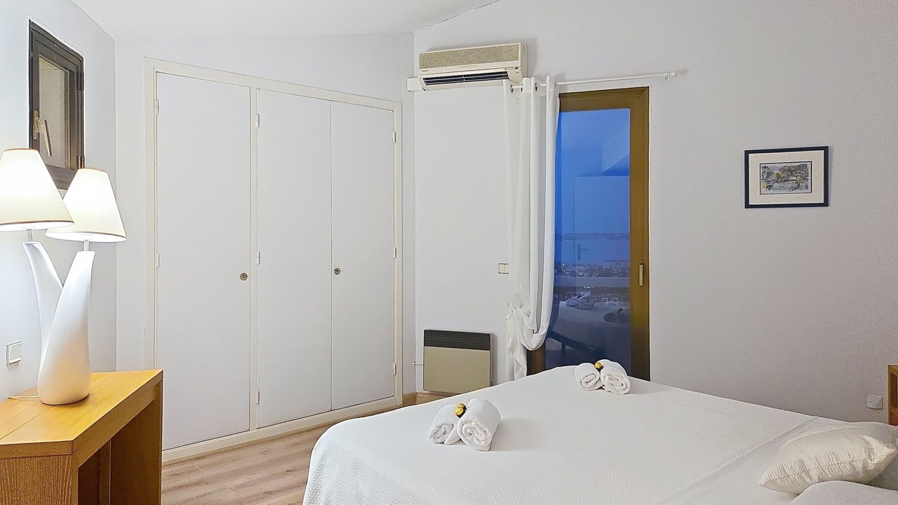 Photo of Bedroom in Vallauris