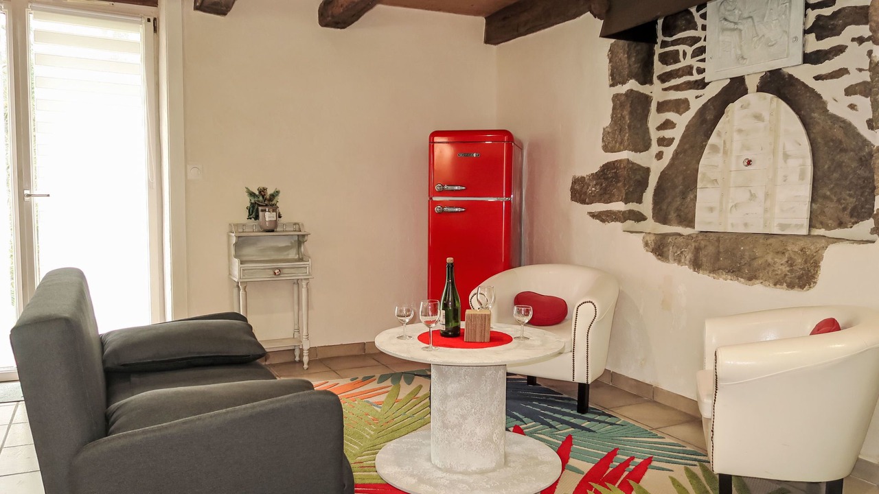 Photo of Livingroom in Saint-Glen