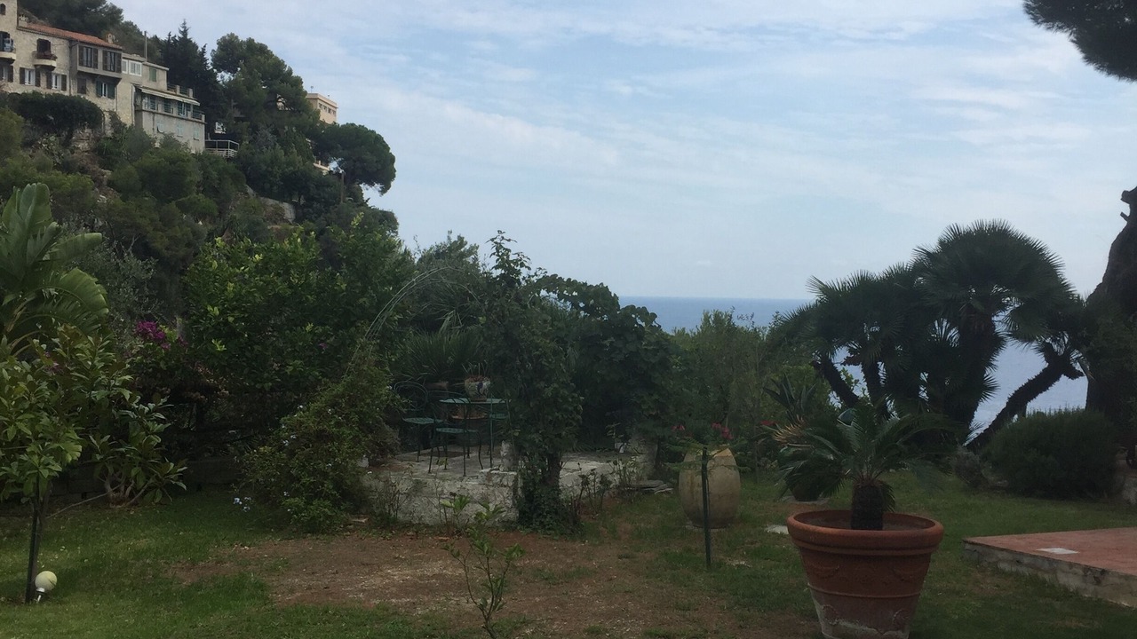 Photo of Patio Balcony in Eze