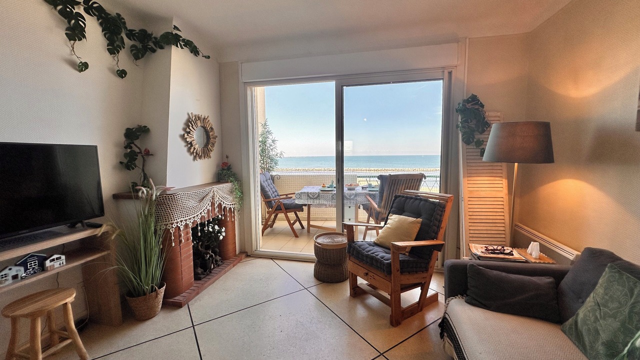 Photo of Livingroom in Le Grau-Du-Roi