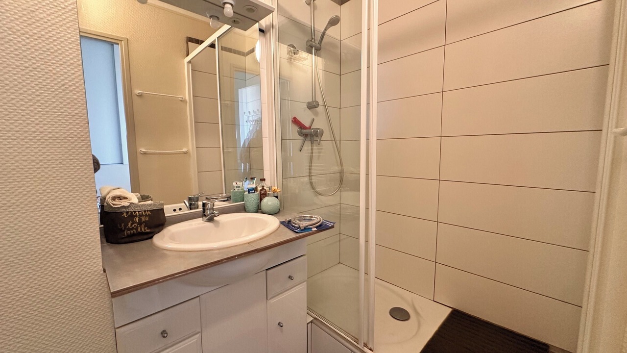 Photo of Bathroom in Le Grau-Du-Roi